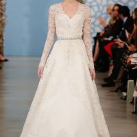 Que tal postar alguns vestidos de noiva?? - 3