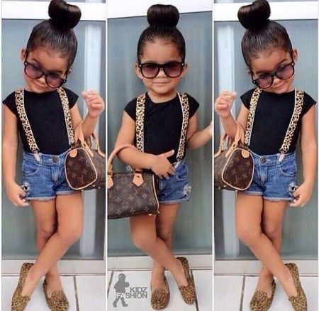 Penteado afro para as daminhas