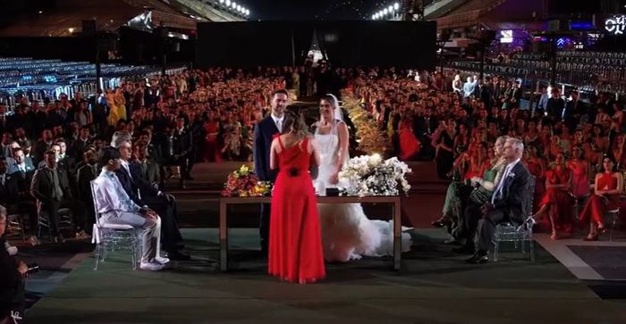 O casamento de Carol Sampaio na Sapucaí - 4
