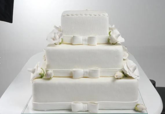 O que acham de um bolo de casamento...QUADRADO? 2