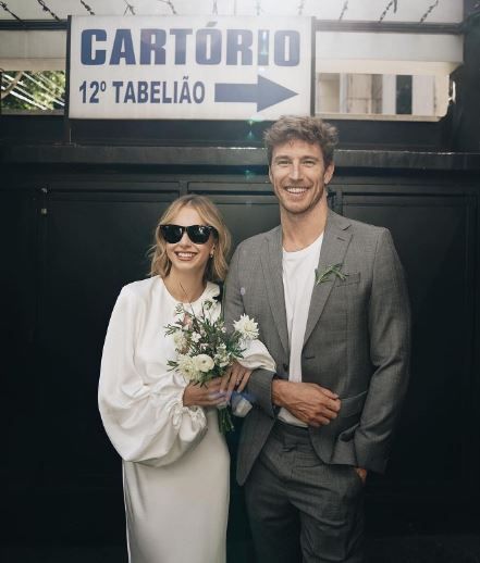 Isabella Scherer aproveitou o mês da noiva...e se casou! ❤️️ 4
