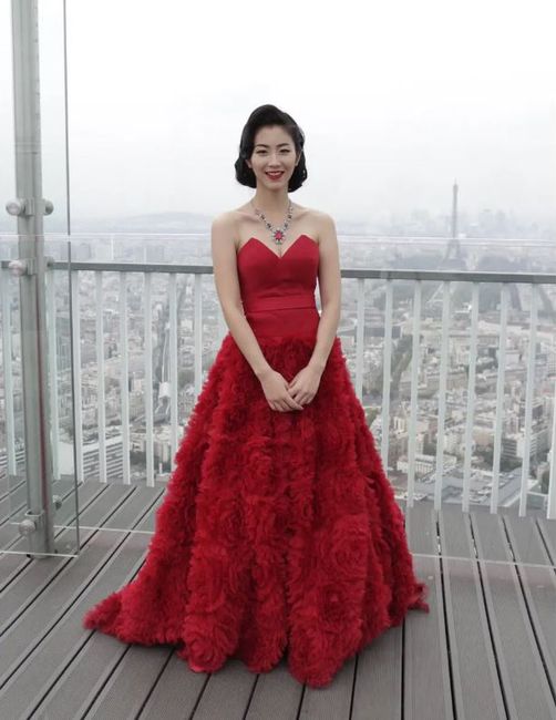 Casar com um vestido de noiva vermelho? 👗❤️️ 2