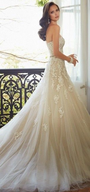 Coleção de vestidos de noiva - Sophia Tolli 2015