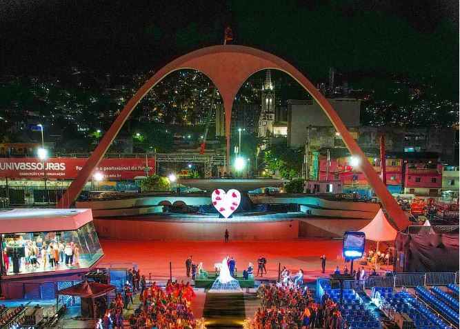 O casamento de Carol Sampaio na Sapucaí - 1