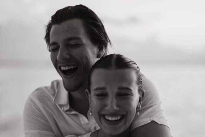 Millie Bobby Brown estreia sua nova temporada: A DE NOIVA! - 1