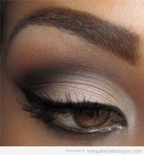 1) 4 olhos marcados, com qual você fica? 