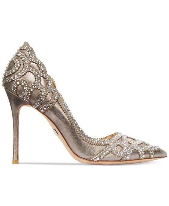 Sapato de noiva: alto ou baixo? 