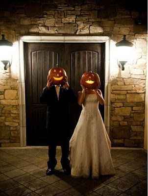 Dia das Bruxas, Halloween Wedding ou uma segunda-feira mais? 