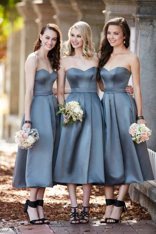 1) 4 vestidos de madrinha. Vote no seu preferido! 
