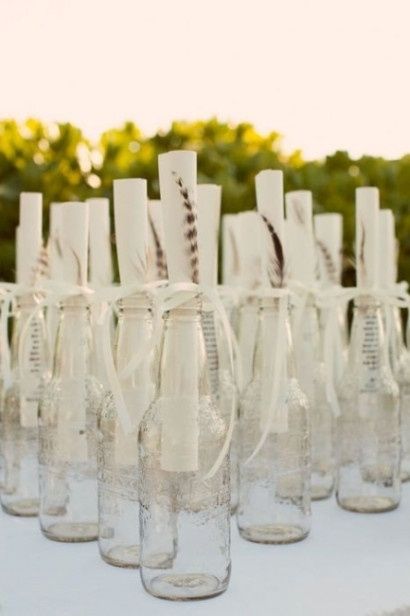 7) Convites de casamento feito com garrafas