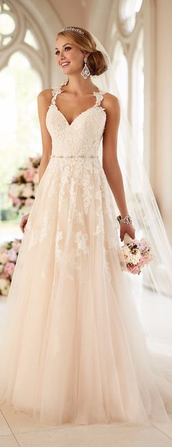 8) Vestido de noiva princesa. Vote no seu preferido! 