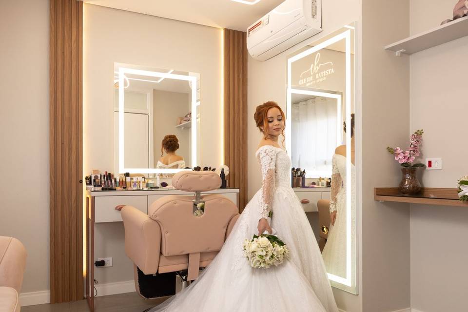 Cleide Batista Beauty Studio