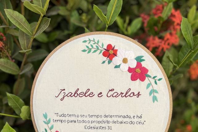 Porta alianças com flores