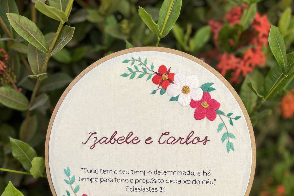 Porta alianças com flores