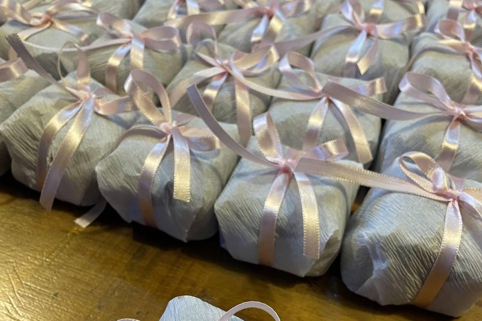 Pão de mel grande embrulhado