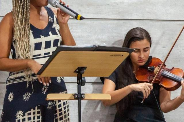 Lene soares e banda