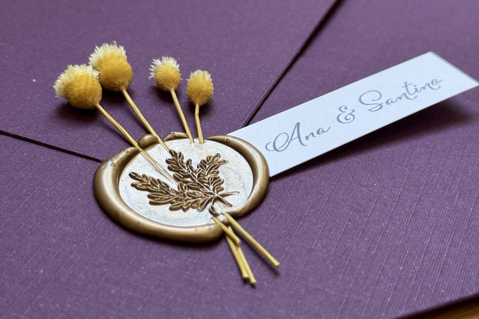 Convite de casamento roxo