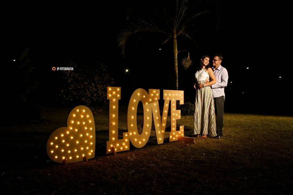 Luminoso Love + coração