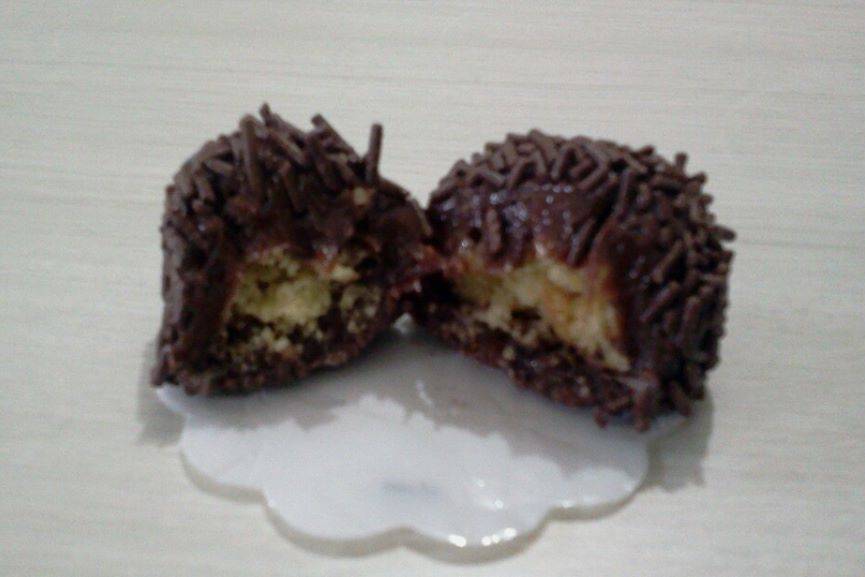 Brigadeiro de bem-casado