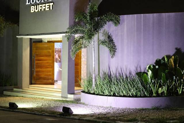 Lounge Buffet