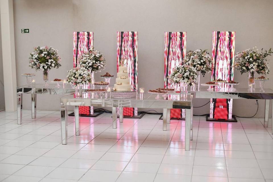 Lounge Buffet