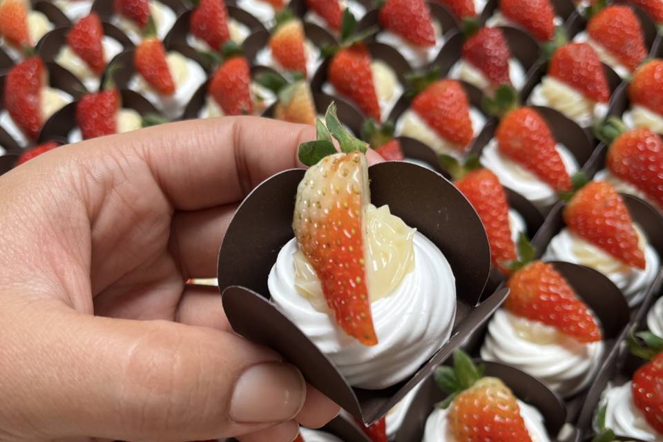 Mini pavlova