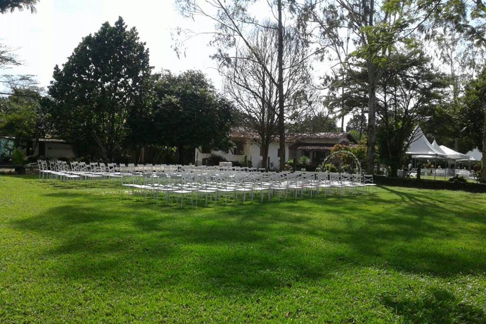 Altar no campo