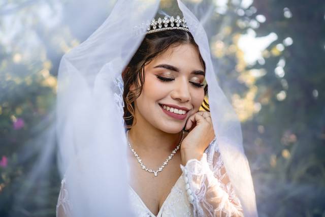 Alzy Cabral Makeup