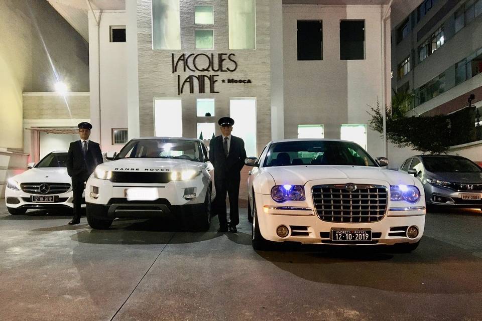 Chrysler- evoque e mercedes-be