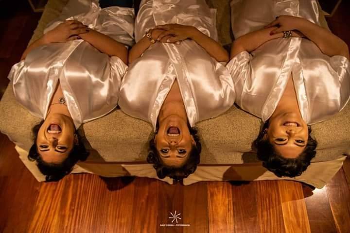 Mãe & Irmãs-Debutante Mariana