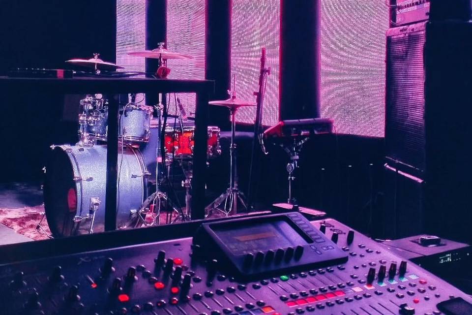 Backline