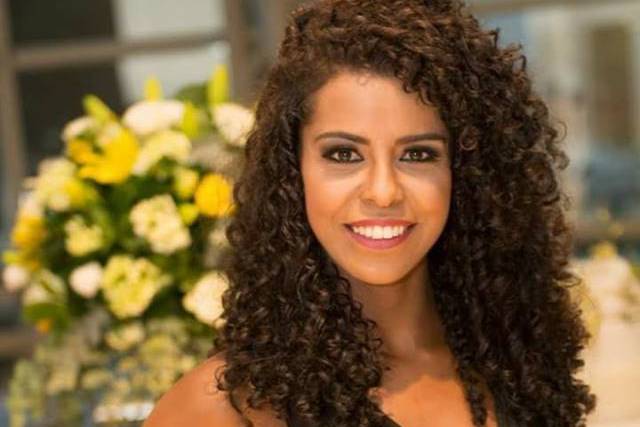 Diana Mendonça Makeup Hair Artist