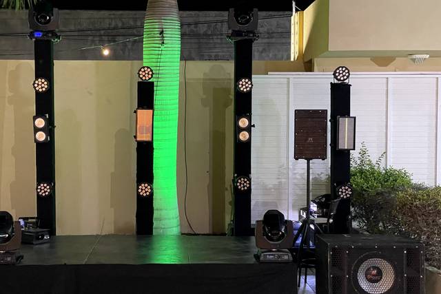 Estrutura em Torres, Som & Luz