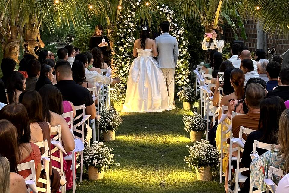 Iluminação Caminho de Noiva