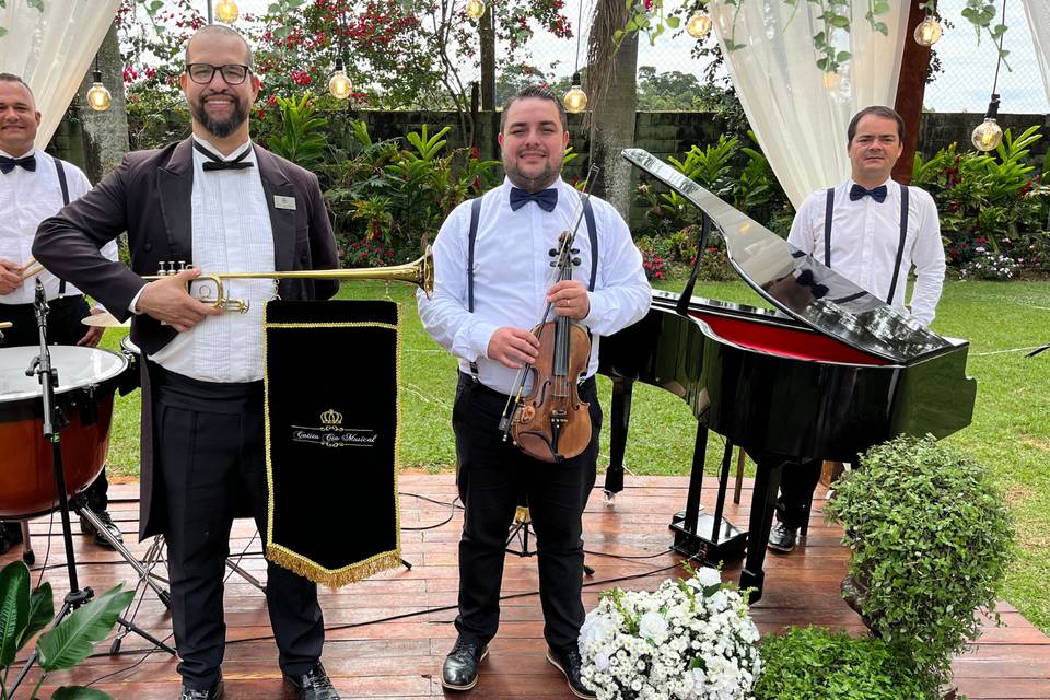 Quarteto para cerimonia.