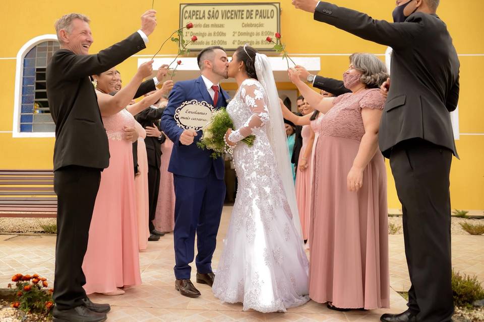 Saída dos recém casados