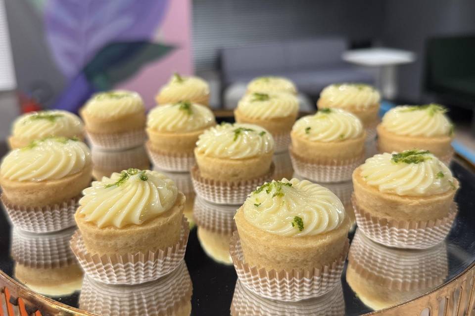 Mini tortinha de limão