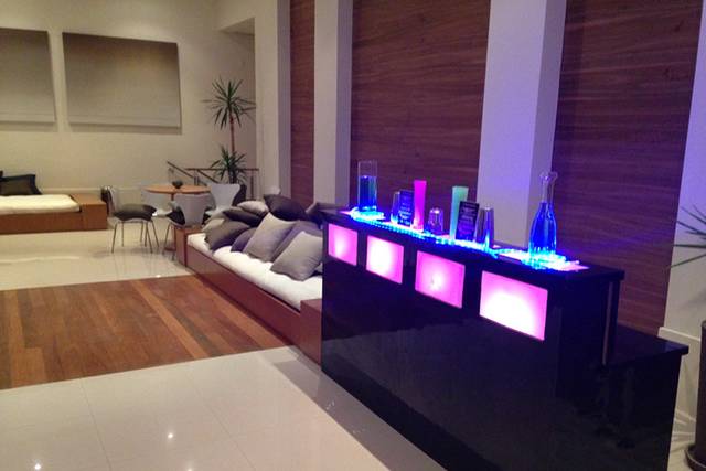 Bar balcão led rosa