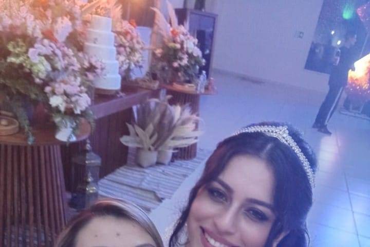 Noiva contente