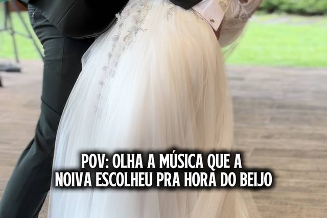 Beijo dos noivos