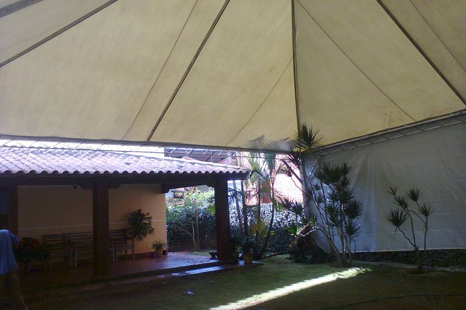 Interior da tenda