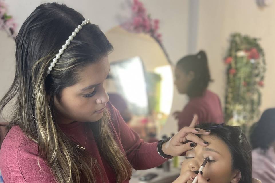 Debutante