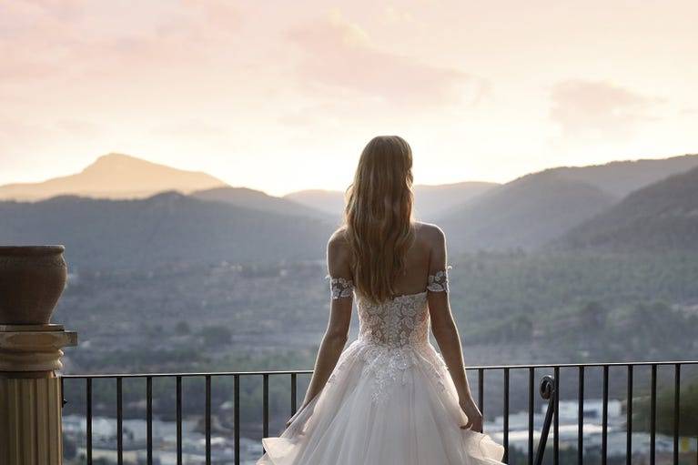 Nicole Milano by Pronovias