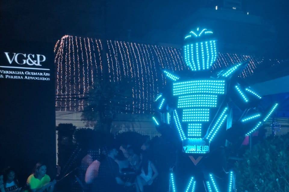 Robô de LED Tático