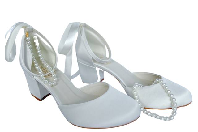 Scarpin Brochi