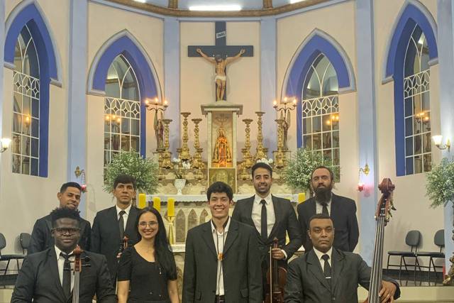 Quarteto de cordas, vozes e pe