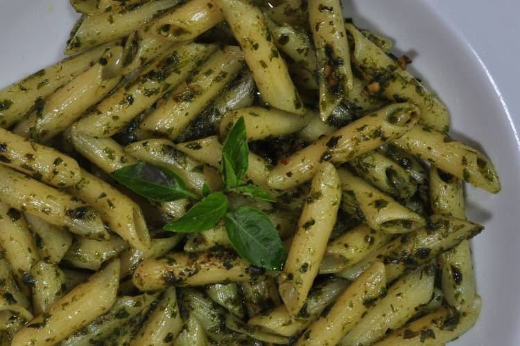 Penne ao pesto