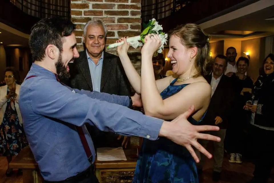 Viva os Noivos Celebrante