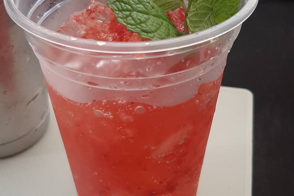 Caipirinha de morango