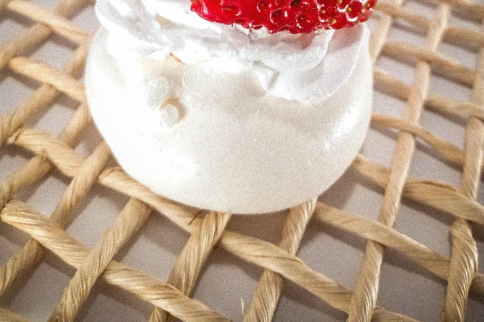 Pavlova de Frutas vermelhas